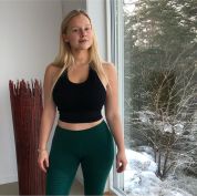 Lina, 26 - Utforska Charmen i Linköping 💖